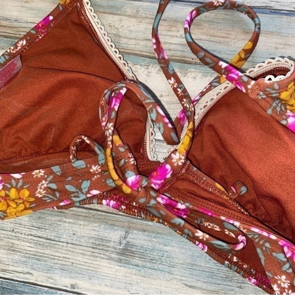 Xhilaration Smocked Floral Triangle Bikini Top Large Boho Bralette Swim - Picture 4 of 5